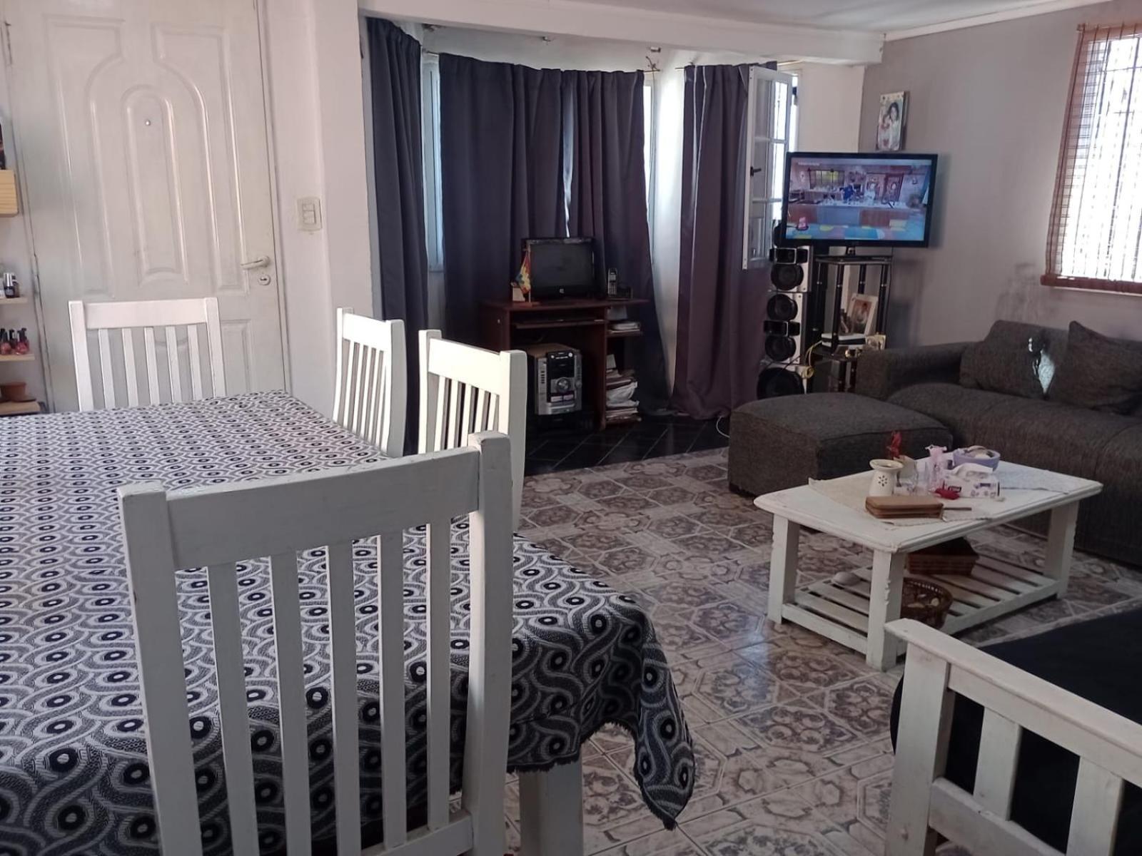 Hostal La Palmera เอเซย์ซา ภายนอก รูปภาพ