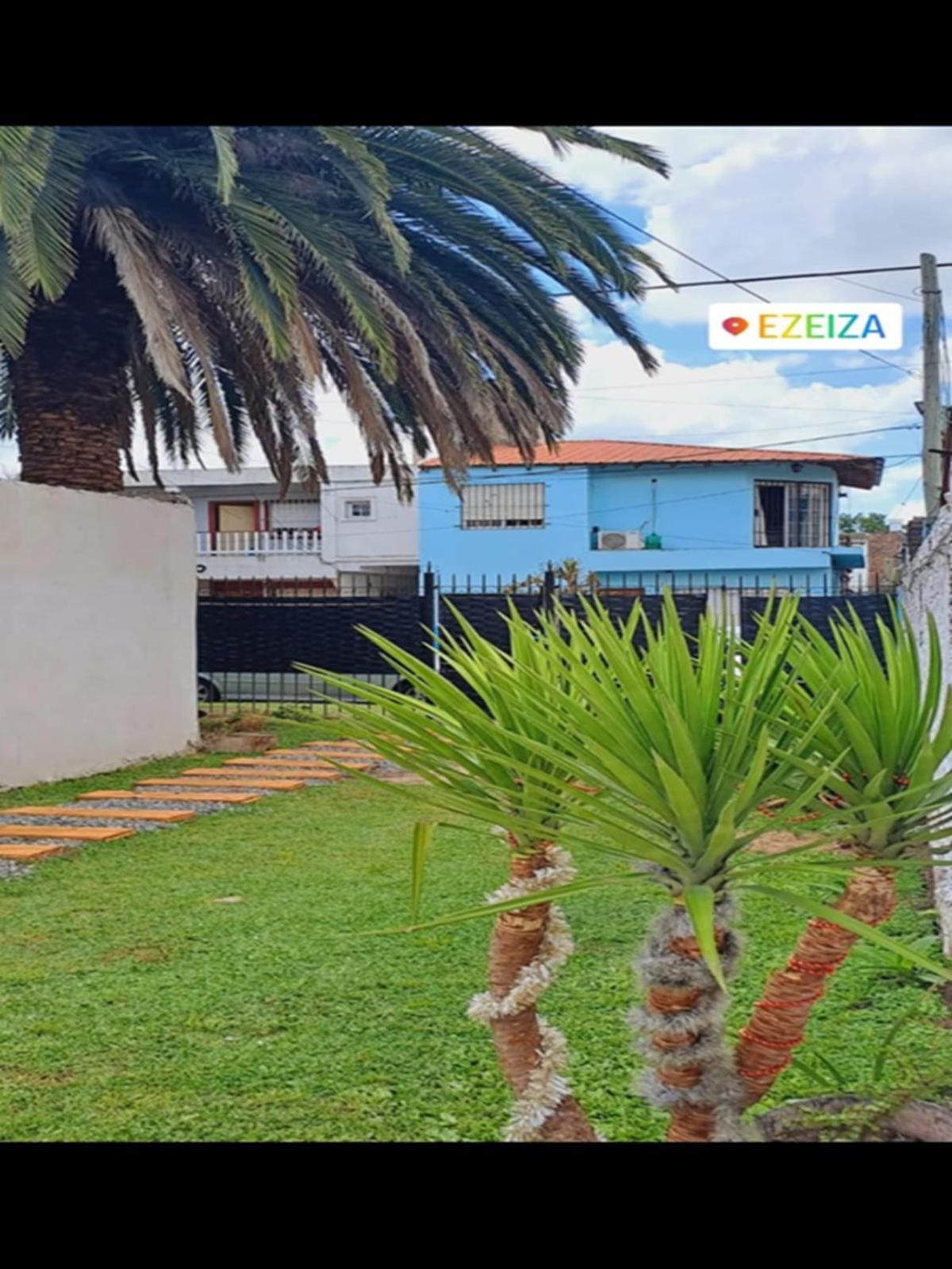 Hostal La Palmera เอเซย์ซา ภายนอก รูปภาพ